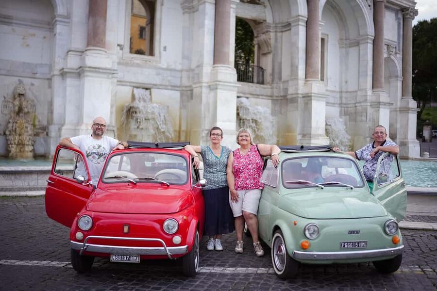 Rome: Photoshoot Service with Vintage Fiat 500 - Janiculum Hill: Rome’s highest point for photos and views