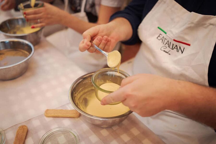 Rome: Pizza and Tiramisu Cooking Class in Piazza Navona - Key things to know before you go