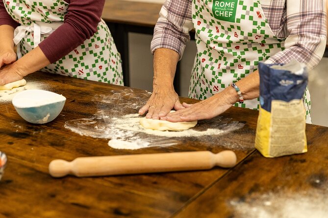 Rome: Pizza and Tiramisu Cooking Class near the Colosseum - Price, Group Size, and Who This Is Best For