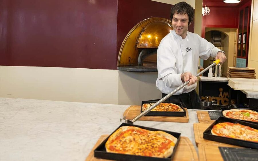 Rome: Pizza & Gelato Making Class with Wine & Limoncello - Central Rome pizza and gelato: what you’re really signing up for