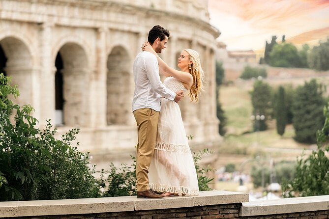 Rome: Private Colosseum Photoshoot with Local Photographer - Meeting near Caffè Roma: easy start, private group only