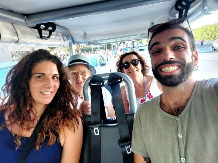 Rome: Private Golf Cart tour with a Local Guide - Trevi Fountain: free time with a quick-photo mindset