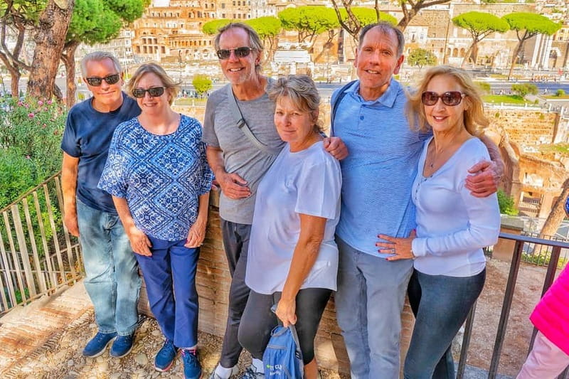 Rome: Private Golf Cart Tour with Local and Artisanal Gelato - What the guide really adds (and why the names matter)