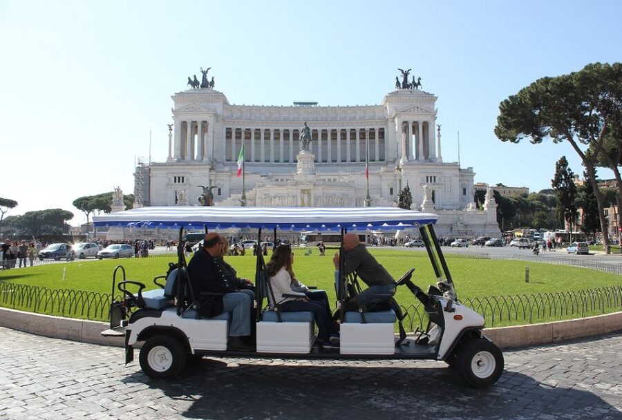 Rome: Private Guided City Highlights Tour by Golf Cart - Who should book this 3-hour golf cart highlights tour?