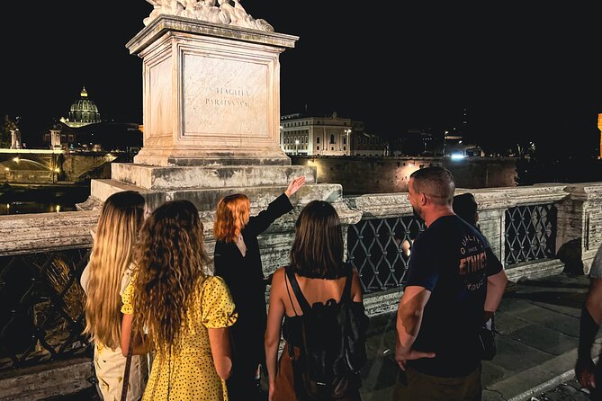 Rome: Private Night Ghost Walking Tour - Via del Mascherone and Vicolo dei Venti: Madonelles With a Purpose