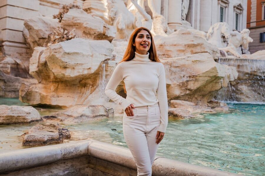 Rome: Private Photoshoot at the Trevi Fountain - Timing at Trevi: crowds, sun, and when the fountain is limited
