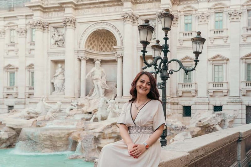 Rome: Private photoshoot at the Trevi Fountain Golden Hour - Private Session Setup: Consultation, Direction, and Comfort