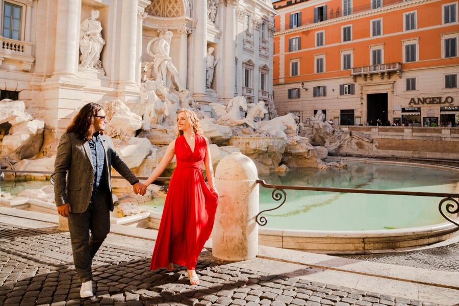 Rome: Private Photoshoot at the Trevi Fountain - Trevi Fountain photoshoot: how you get your best shots fast