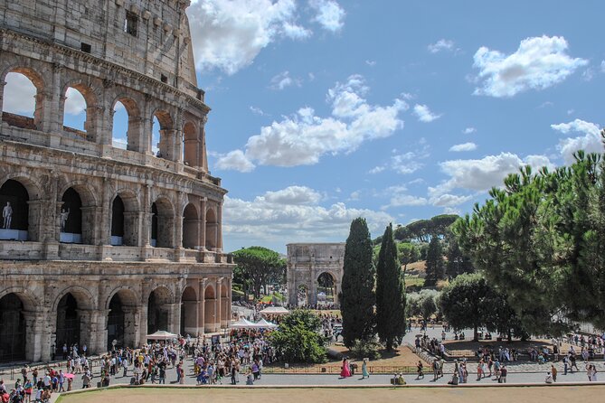 Rome Private Photoshoot: Colosseum & Trevi Photo Walk - What the Photographer Actually Does (Beyond Click, Smile, Repeat)