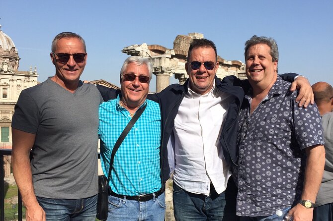 Rome private tour,half day with comfort van- Highlights of Rome - Stop 7: Trevi Fountain coin toss tradition