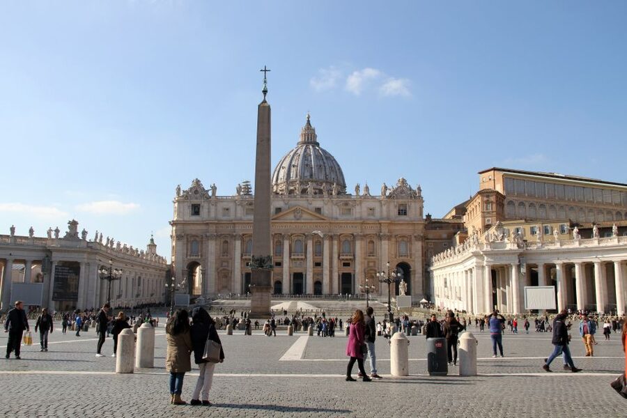 Rome: Private Vatican and Sistine Chapel Skip-the-Line Tour - Through the Vatican Museums: Raphael Rooms and the Gallery of Maps