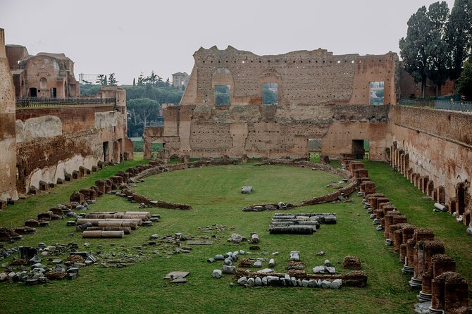 Rome: Private Walking Tour of Highlights & Secret Spots - Largo Argentina and the Jewish Ghetto: Power, Assassination, and a Neighborhood That Still Feels Old