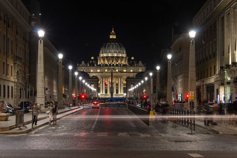 Rome: Private Walking Tour with a Local - Transportation Reality: Walk First, Then Optional Transit