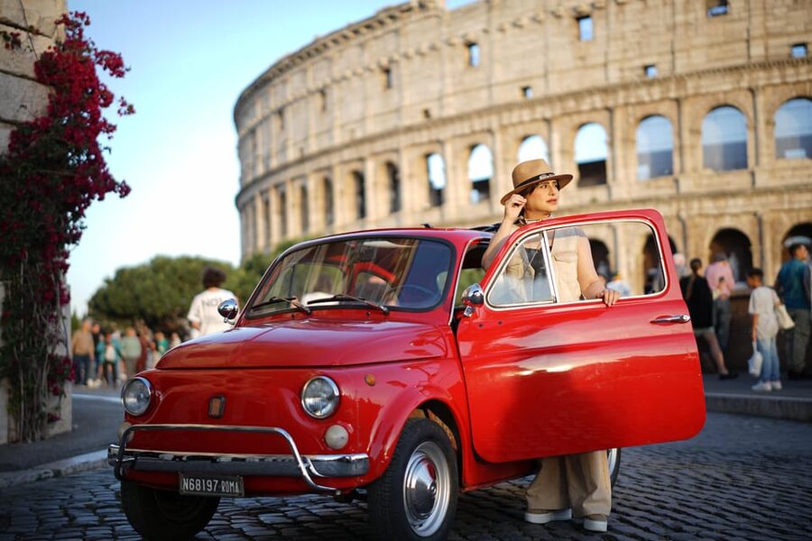 Rome Pro Photoshoot Service with Free Transport by Fiat 500 - Janiculum Hill: Photo Stop Plus a Real Break