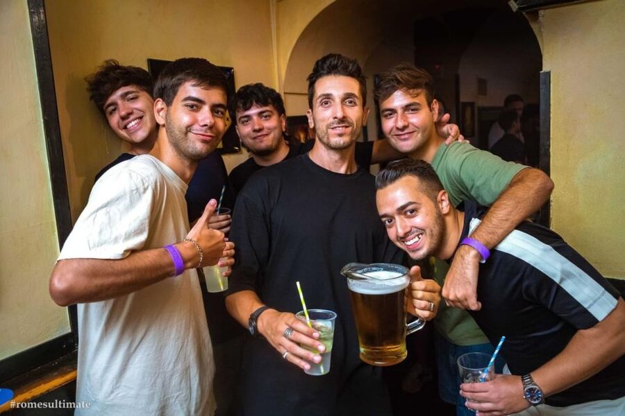 Rome: Pub Crawl & Ultimate Party Tour - The Open-Bar Hour (9:30–10:30): Best Value vs. Surprise Costs