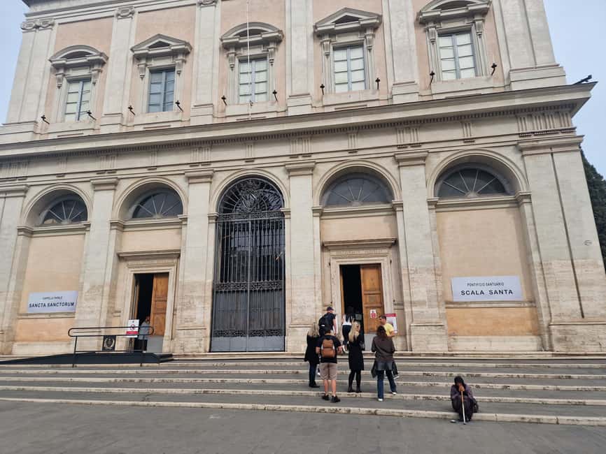 Rome: Relics from the Passion of the Christ Walking Tour - San Giovanni in Laterano: Borromini symbolism and the skulls of Peter and Paul