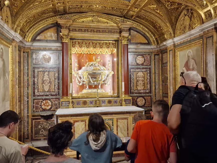 Rome: Relics from the Passion of the Christ Walking Tour - Santa Maria Maggiore: manger wood and Bernini’s resting place