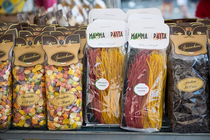 Rome: Rione Parione Private Walking Food Tour - Pastarella and pastry culture: a 3rd-generation sweet stop