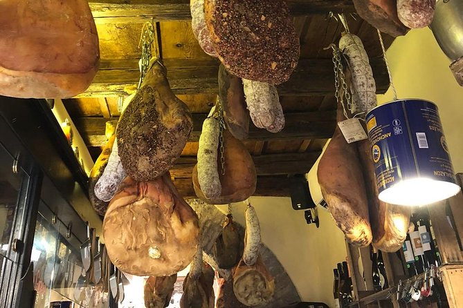 Rome: Rione Parione Private Walking Food Tour - Fish-market and calamari: fried and freshly done