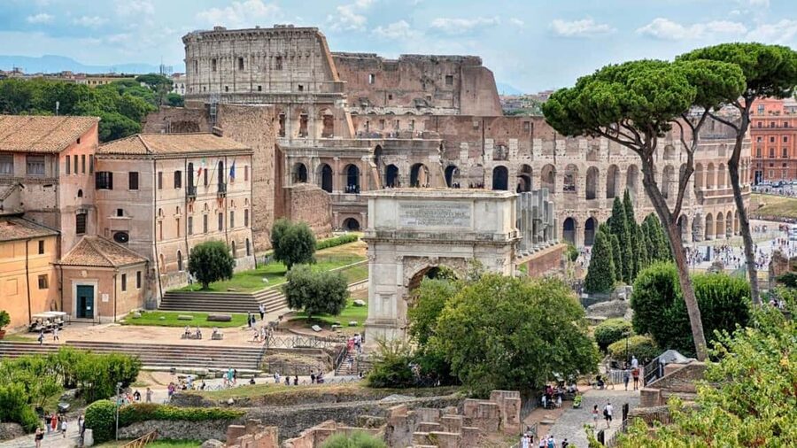 Rome: Roman Forum and Palatine Hill Entry & SuperSites Pass - House of Augustus, House of Livia, and the Palatine Museum: plan around closures
