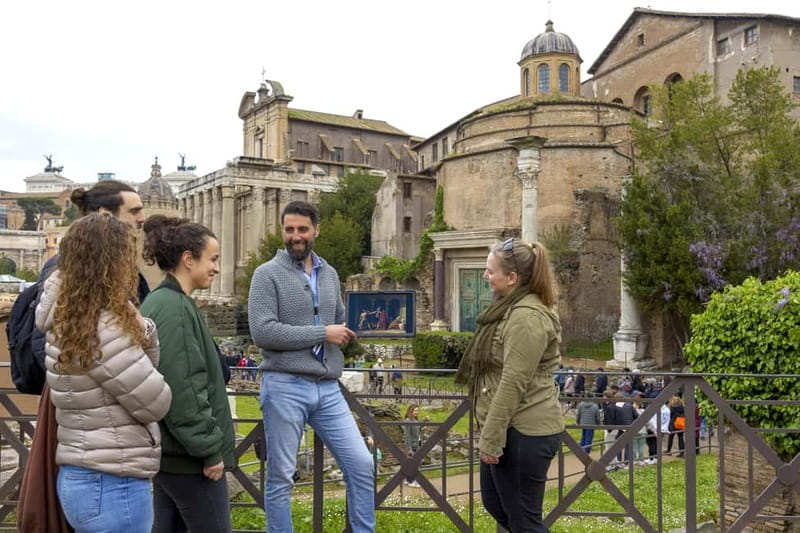 Rome: Roman Forum Myths and Legends Private Guided Tour - How the tour format keeps attention (including when it’s hot)