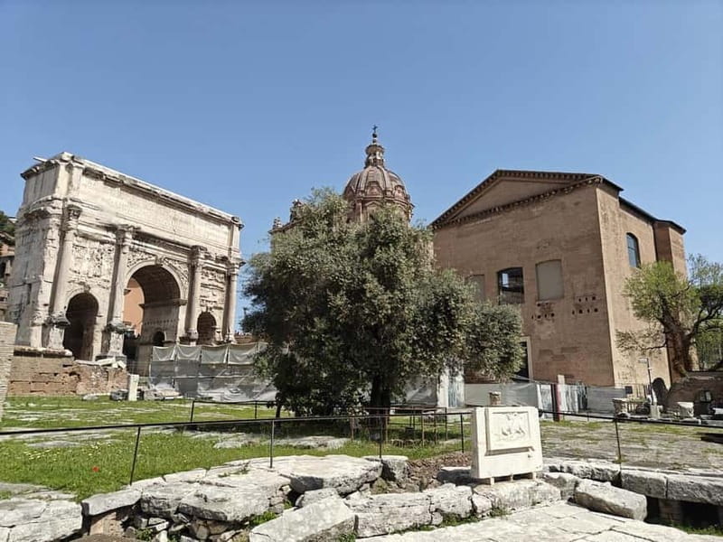 Rome: Roman Forum Myths and Legends Private Guided Tour - Where You Start: Largo della Salara Vecchia (and why the first minute counts)