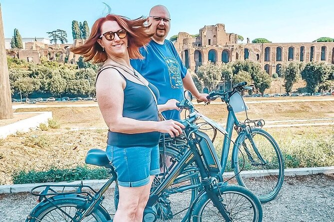 Rome's Best by E-bike: Guided City Tour (Small Group or Private) - Piazza di Spagna, Piazza del Popolo, and Trevi Fountain