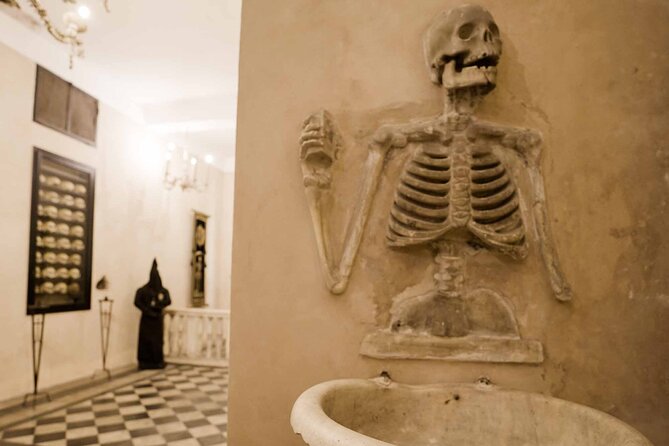 Rome's Dark Side: Ghosts, Scandals and Crypts - Small Group Tour - Ponte Sisto: the ghost story starts on a bridge