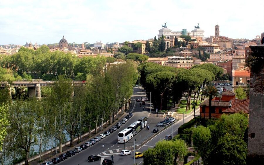 Rome’s Top Highlights Tour Luxury Golf Cart (Private option) - Why Rome works better from a golf cart