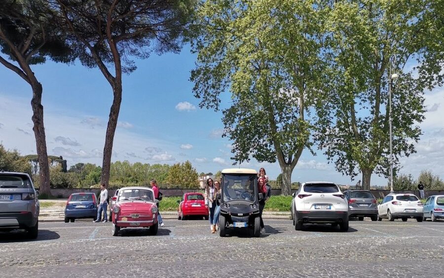 Rome’s Top Highlights Tour Luxury Golf Cart (Private option) - St. Peter’s area and Castel Sant’Angelo viewpoints