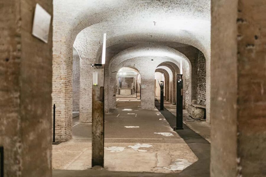 Rome: San Clemente Underground and Basilica Guided Tour - The Mithraic temple and altar: why this section is worth the stairs