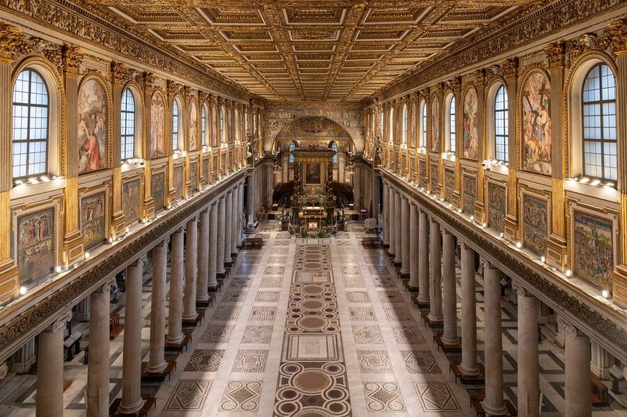 Rome: Santa Maria Maggiore Upper Areas Skip-the-Line Ticket - The Loggia of Blessings: Rusuti mosaics and a view over Rome’s square