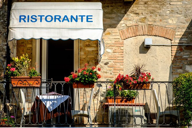 Rome Semi-Private Tour from Civitavecchia - Guide, vehicle, and walking reality: how to make this day feel good
