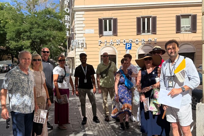 Rome: Sistine Chapel & Vatican Museums Guided Tour - Vatican Museums Stop: Art, Artifacts, and the Guide’s Job