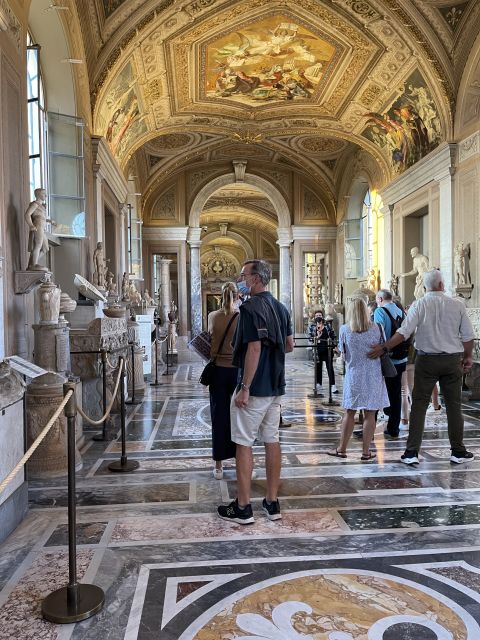 Rome: Sistine Chapel & Vatican Tour with Pre-Opening Access - The Gallery of Tapestries: seeing stories woven into art
