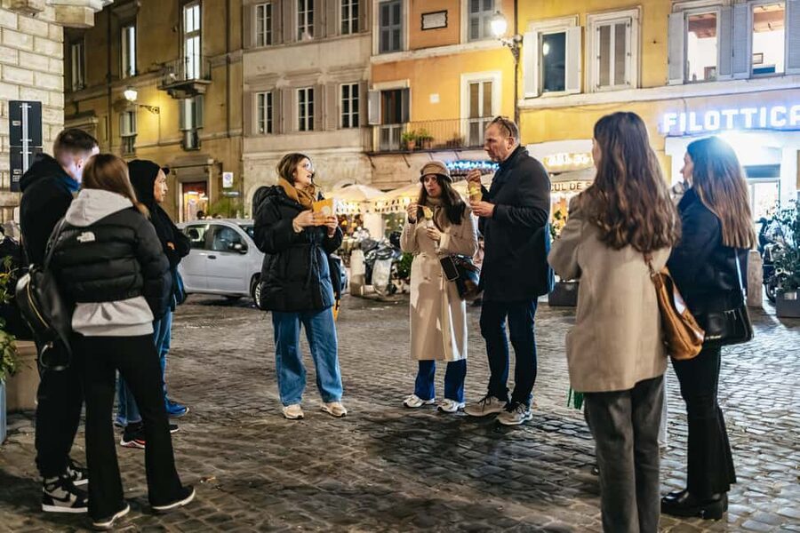 Rome: Small-Group City Highlights Moonlight Walking Tour - Key highlights you will feel right away