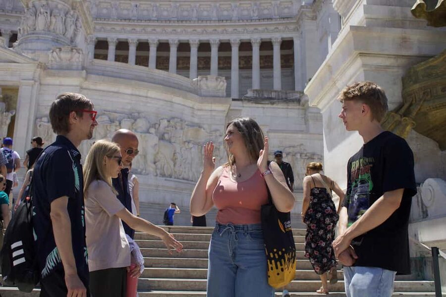 Rome: Small-Group Guided Day or Night Walking Tour - Piazza Venezia, Trajan’s Column, and the Roman Forum Area: The Big Picture in Pieces