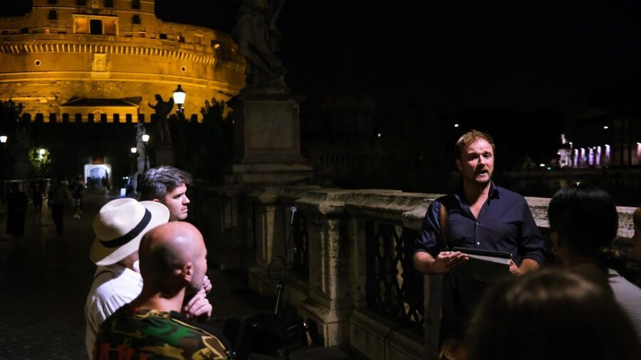 Rome: Small Group Rome's Dark Side - Ghosts & Legends Tour - Meeting at Campo de’ Fiori: Find the Hooded Statue and Start Smart