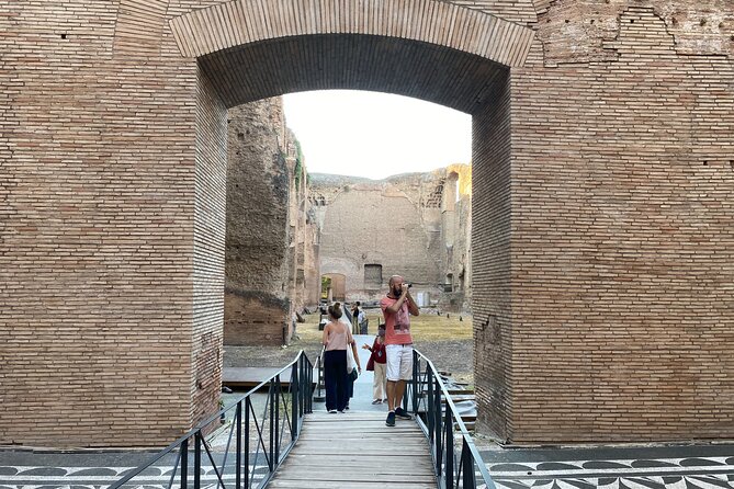Rome: Small-Group Tour of Caracalla Baths and Circus Maximus - Small group pace: why 10 people feels like the sweet spot
