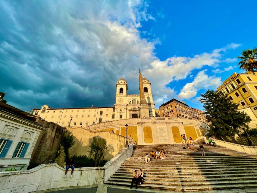 Rome Squares and Fountains Tour & River Boat Hop On Hop Off - Key things that make this tour work