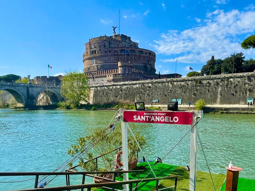 Rome Squares and Fountains Tour & River Boat Hop On Hop Off - FAQ