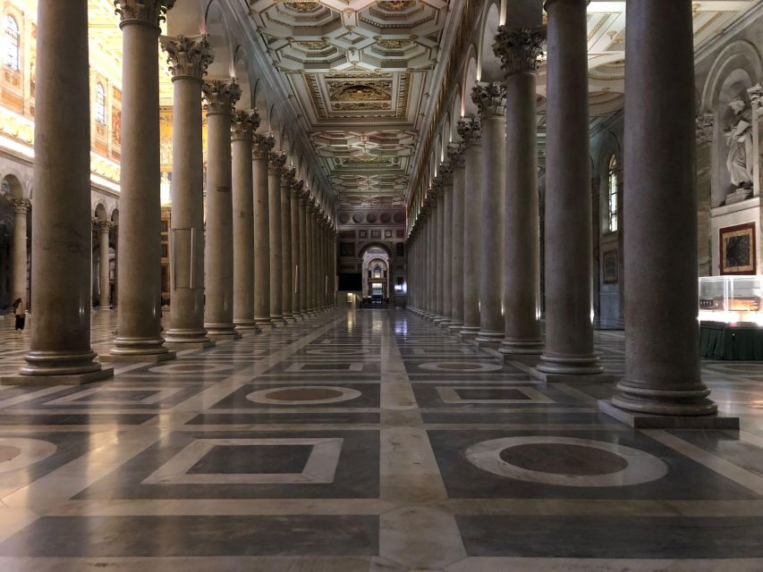 Rome: St Paul's Basilica, Sarcophagus, & Major Basilica Tour - The less-mentioned treasures: chain relic and St Bridget connection