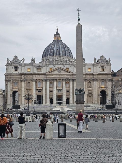 Rome: St. Peter's Basilica and Papal Grottoes Guided Tour - Who should book this tour, and who might be happier elsewhere