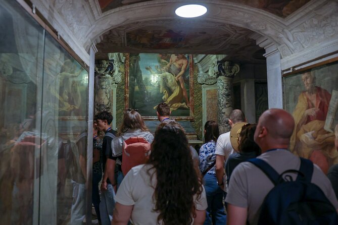 Rome: St. Peter’s Basilica and Papal Tombs Tour - Stop 3: The Vatican Grottoes and the popes’ underground resting places