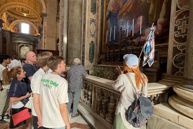 Rome: St. Peter's Basilica & Papal Tombs Express Tour - Crowds, Heat, and Special Days: The One Thing to Plan Around