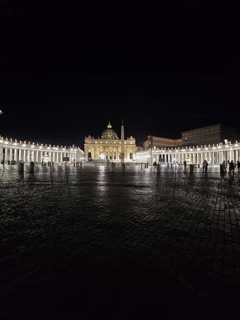 Rome: St. Peter's Basilica & Papal Tombs Tour with Dome - The Papal Grottoes: going underground to the vault of centuries