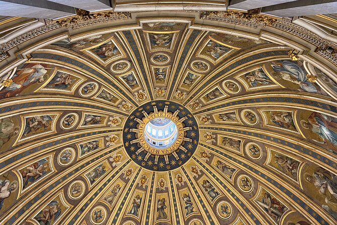 Rome: St Peter's Basilica Skip-The-Line Guided Tour - Bernini’s Baldacchino and the Throne Area: The Theatrical Centerpiece