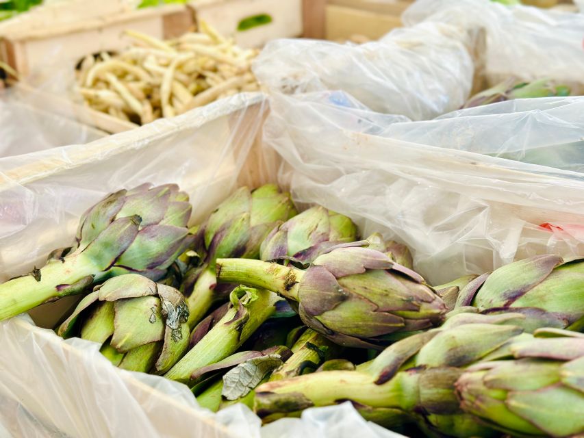 Rome Street Food: Delights at Campo dei Fiori & Ghetto Area - Price and value: what $41 buys you in the real world