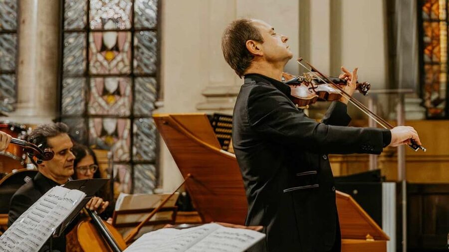 Rome: The Four Seasons by Vivaldi - The cast: Elvin Dhimitri, strings quintet, and harpsichord