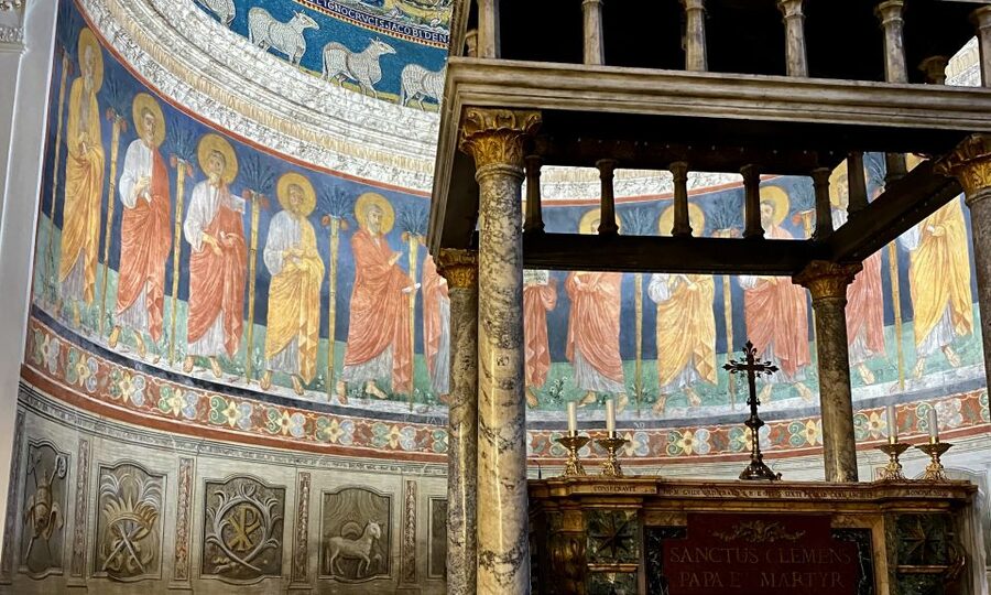 Rome: Tour of St. Clement's Basilica Underground Temples - The underground church: 4th-century martyr frescoes up close